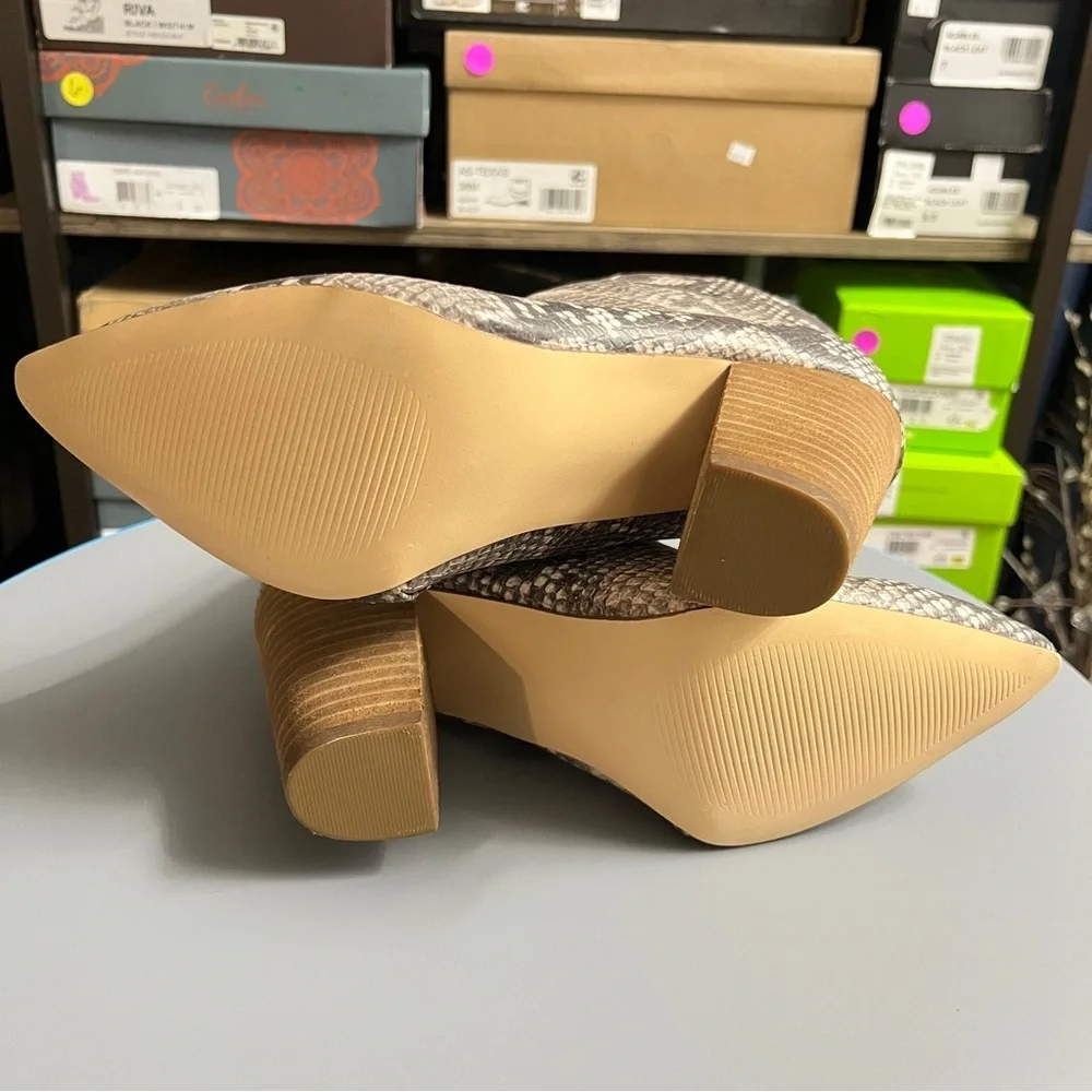 Carlos Santana Textured Ankle Booties